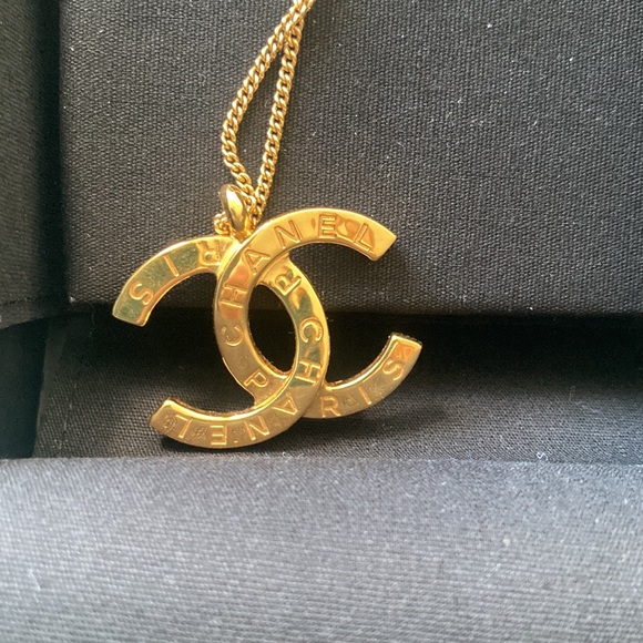 Chanel Paris Button Necklace - Picture 9 of 16